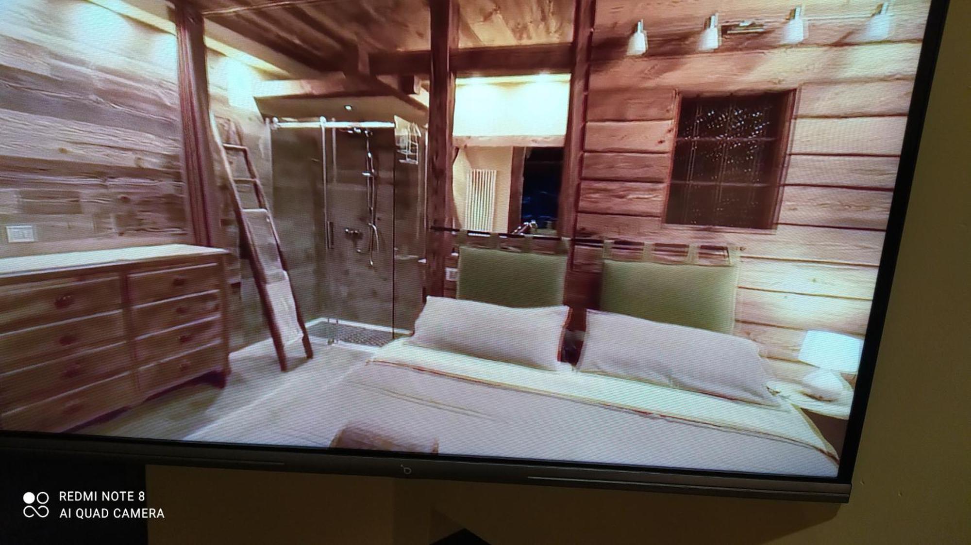 Chalet Con Jacuzzi Vista Montagne Aosta Exterior photo
